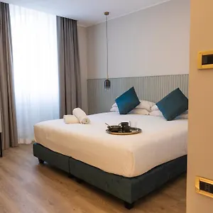 Tiburtina 86 Luxury Affittacamere